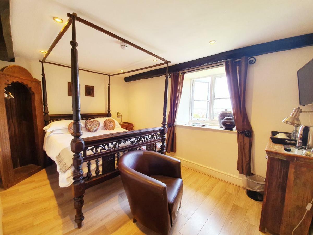 The Old Lodge Stroud  Bagian luar foto